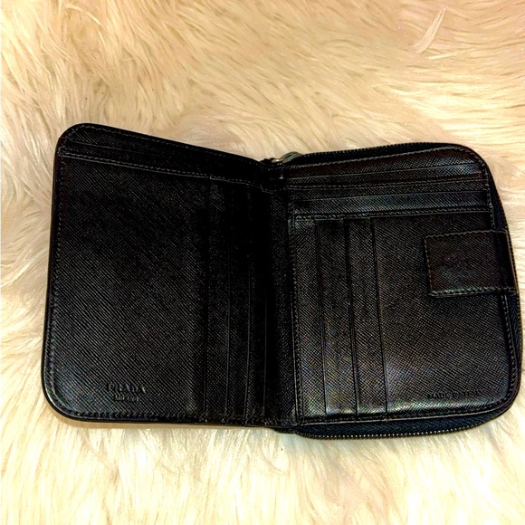 Prada Zip Wallet! - Picture 7 of 11